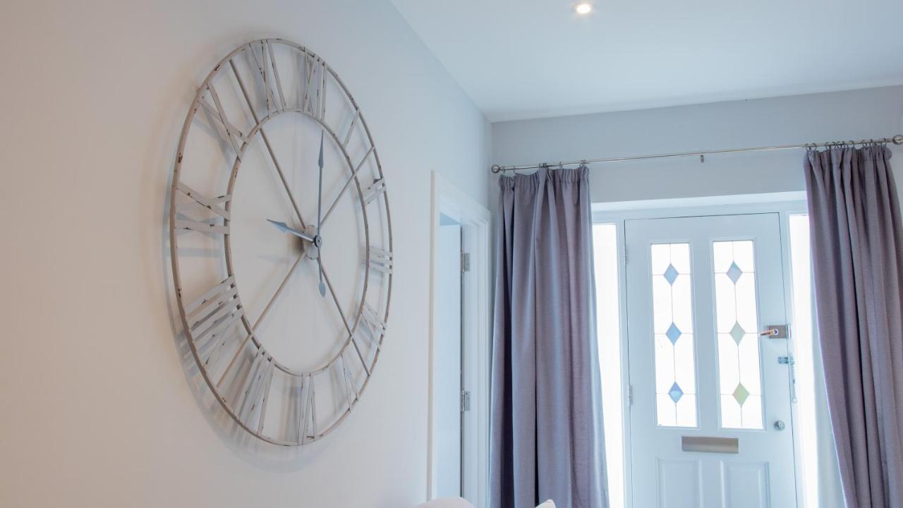 Modern Apartment With Free Parking And Wifi Stratford-upon-Avon Buitenkant foto